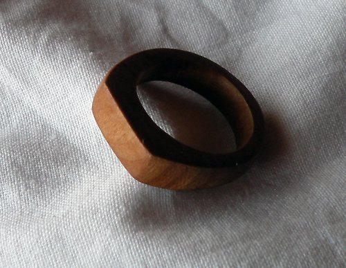 Dřevěný prstýnek - č.22 — foto 2
