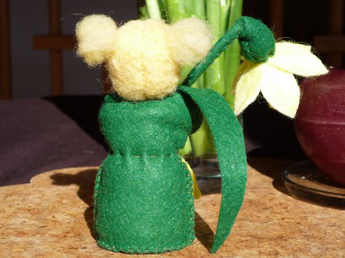 Žluťoučká NARCISKA — foto 4