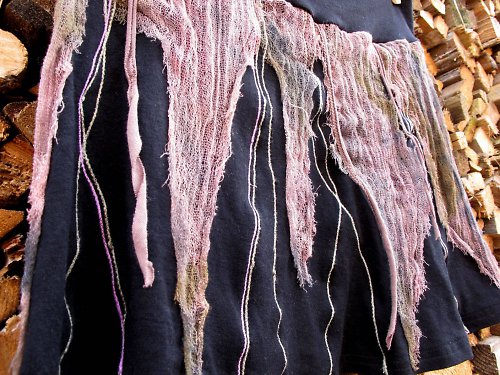 Extravagantní sukýnka — foto 3