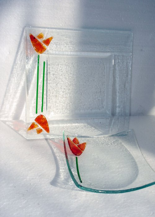 Talířek Tulipán — foto 4