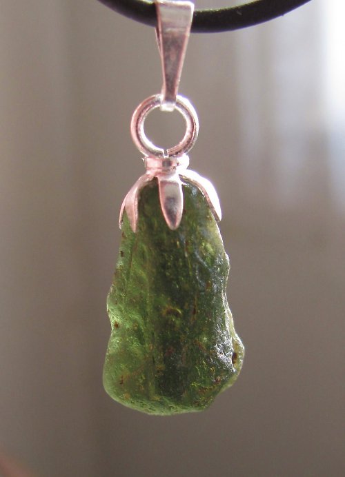 Vltavín přívěšek - moldavite pendant — foto 4