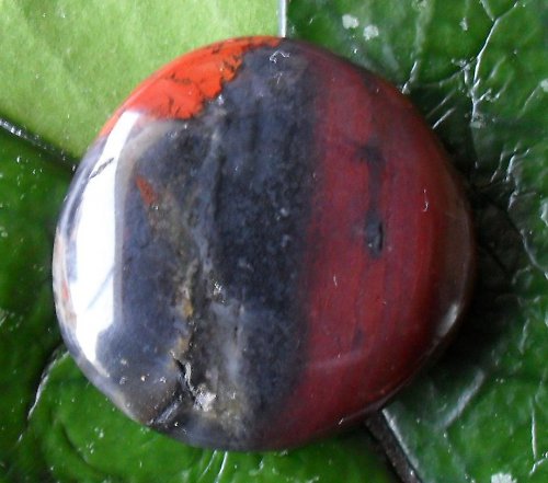 Jaspis brekcie 32x32x8mm — foto 2