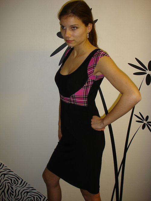 Černé šaty vel.38 — foto 2