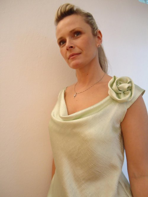 Saténová halenka — foto 4