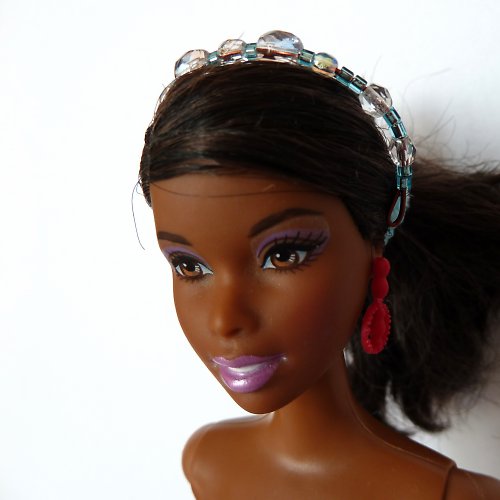 Světle modrý náhrdelník / čelenka pro Barbie — foto 4