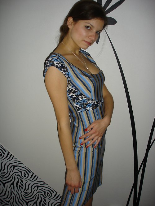 Elastické šaty vel.40 — foto 4