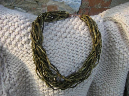 Zelenkavý Náhrdelník — foto 2