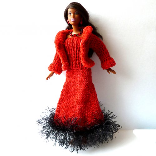 Červený kabátek pro Barbie — foto 5
