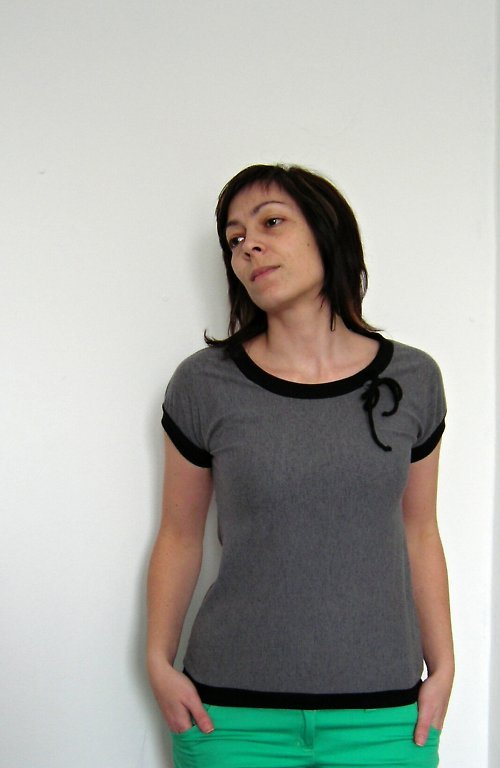 Triko šedé — foto 3