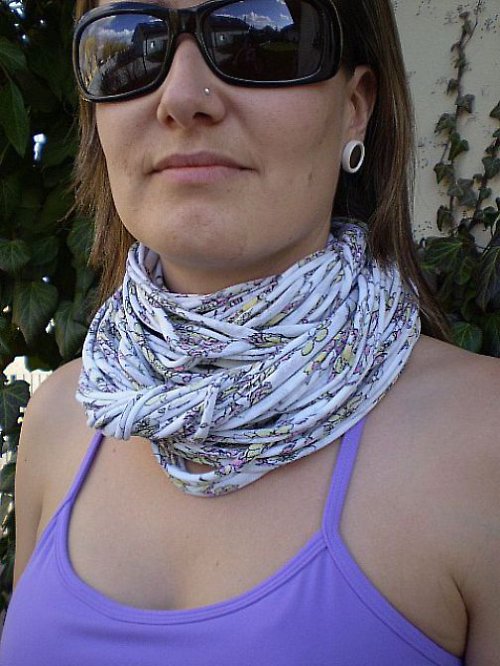 Nákrčník — foto 3