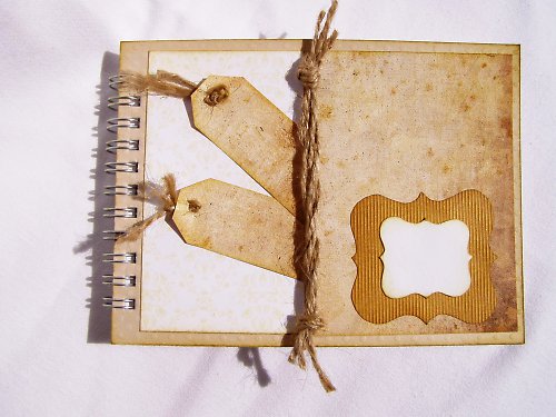 Zápisník plný tajemství — foto 2