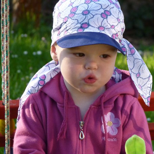 Šátek s kšiltem krepový — foto 4