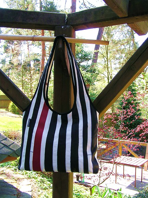 Kožená kabelka STRIPED BAG - PARROT® — foto 2