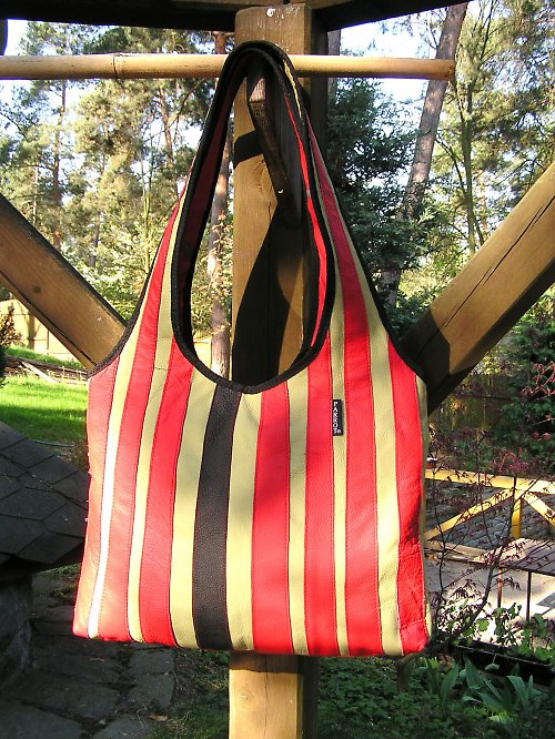 Kožená kabelka STRIPED BAG - PARROT® — foto 5