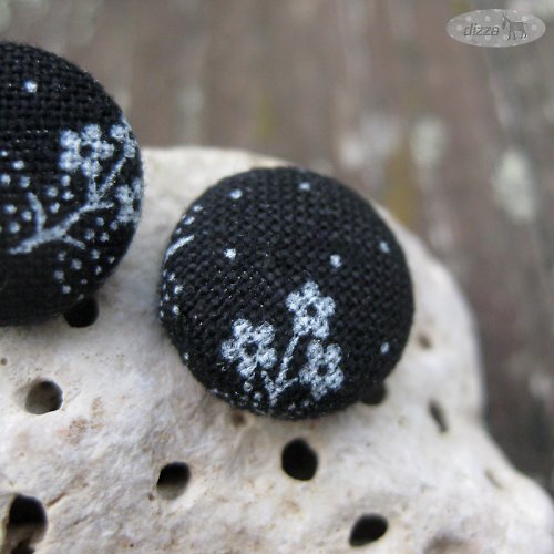 Náušnice buttonky Jen tak na okraj... — foto 2