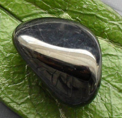 Černý jantar - gagát cca30x22x18mm — foto 2