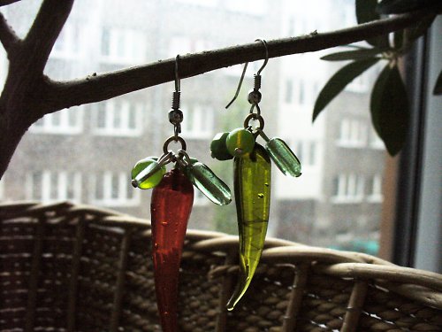 Chilli v uších — foto 2