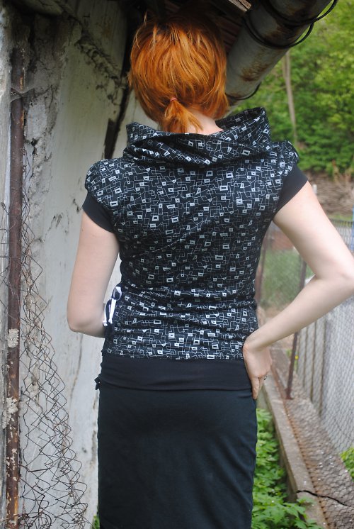 Triko s obřím rolákem, vel. M — foto 4