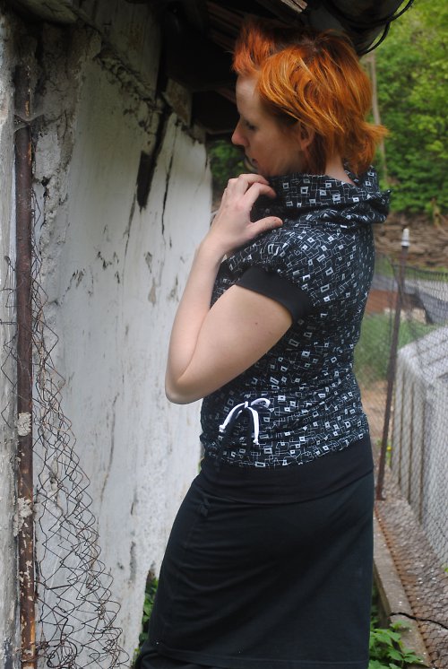 Triko s obřím rolákem, vel. M — foto 5