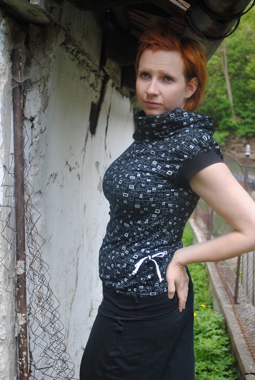 Triko s obřím rolákem, vel. M — foto 6