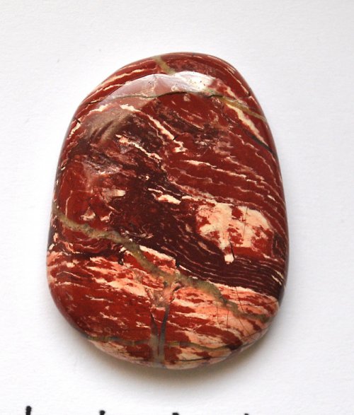 Jaspis - 4,2 x 3 x 0,4 cm — foto 2