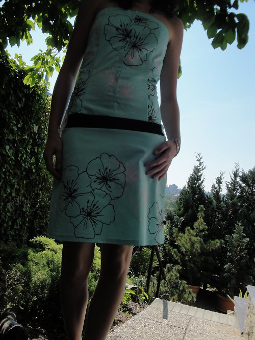Šaty — foto 4