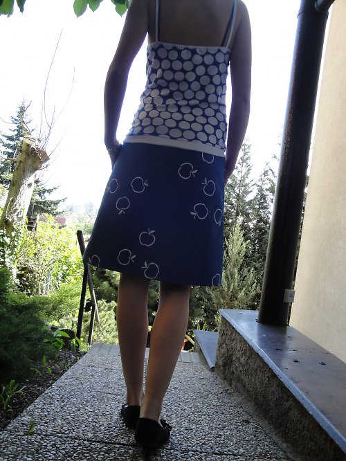 Šaty — foto 3