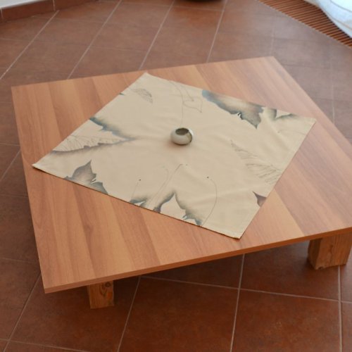 Ubrus- V listí... — foto 2