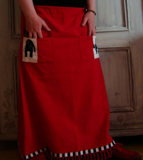 Sukně s černými slony,sleva -skirt — foto 2