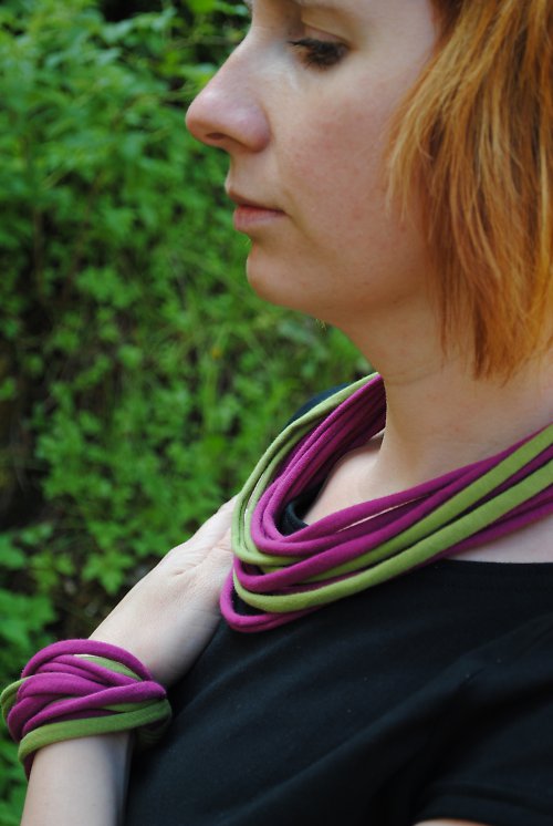 Komplet lila s hráškovou — foto 3