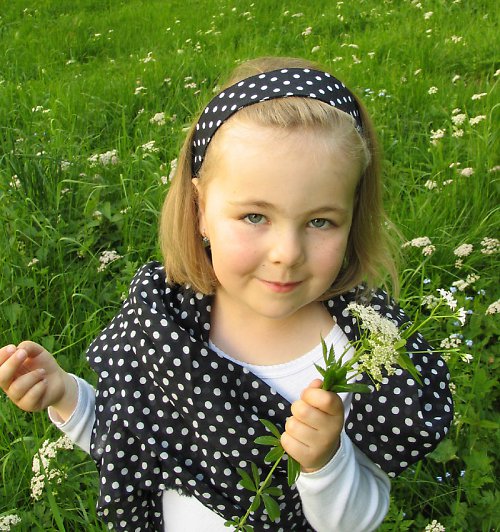 Čelenka - černobílý puntík — foto 2