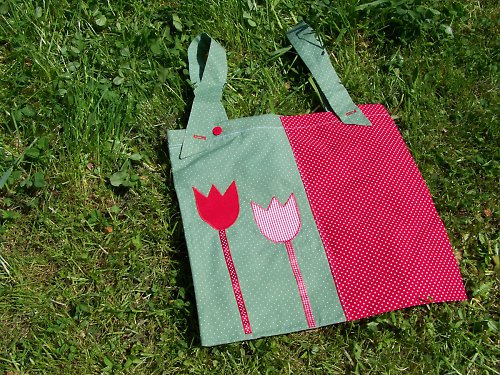 Pytlík zelená s tulipány — foto 4