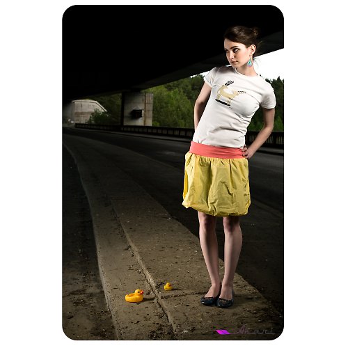 Coral and Yellow Square — foto 4