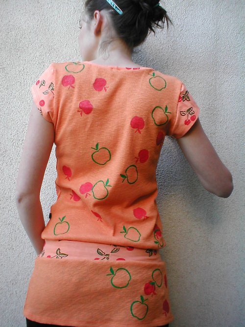 Triko-šaty — foto 2