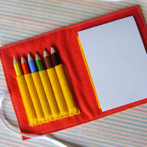 Bloček a pastelky — foto 3