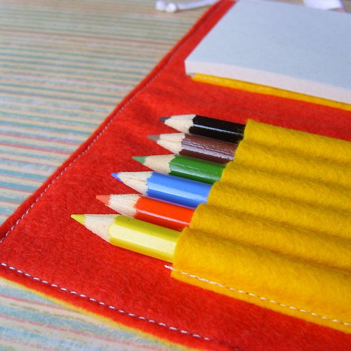 Bloček a pastelky — foto 4
