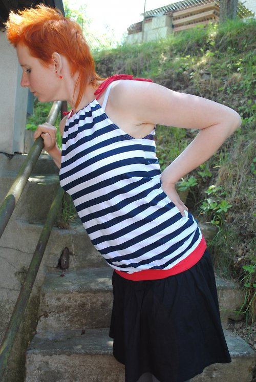 Námořnický top ve vel. M — foto 3