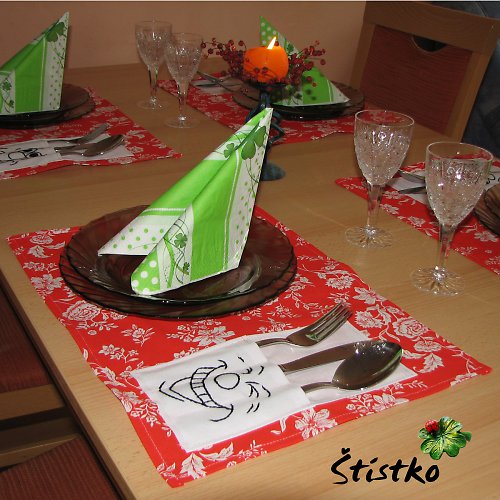 Obličejové prostírání s kapsami — foto 3