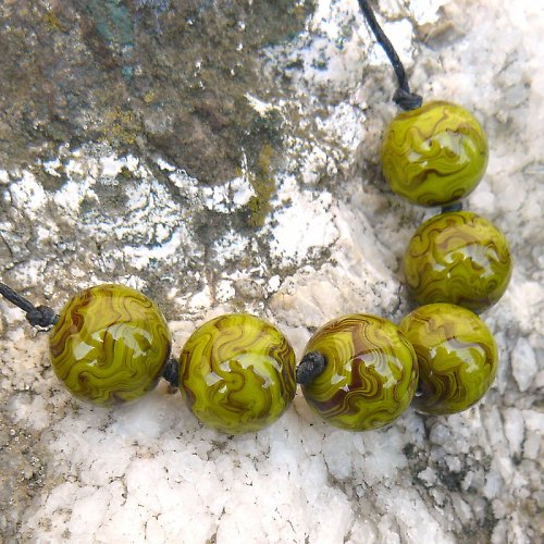Zeleno - hnědé koule - vinuté perle — foto 2