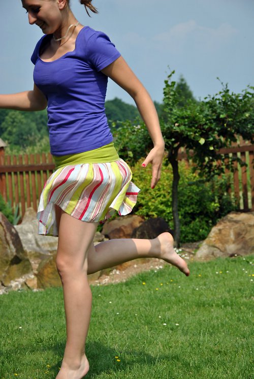 Barevná letní sukně — foto 3