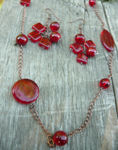 Différemment, mais le rouge! Boucles — foto 4
