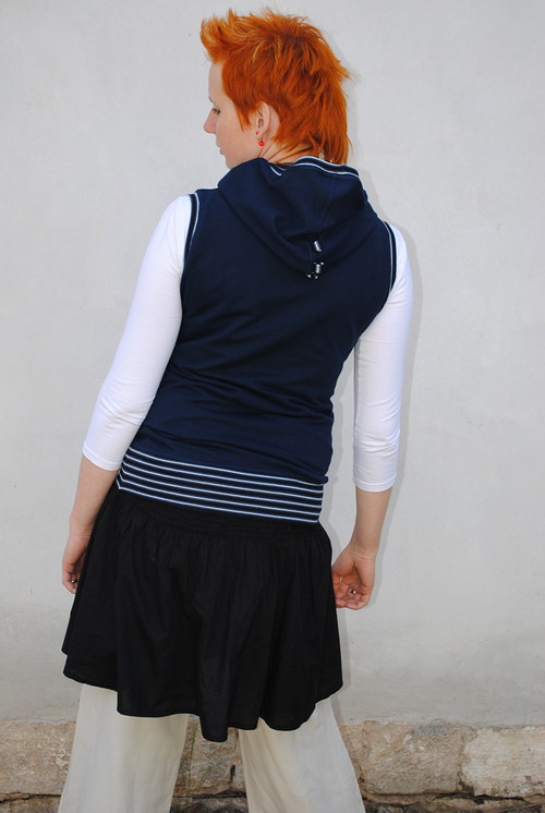 Lemovaná vesta — foto 3