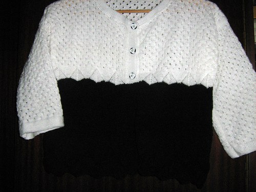 Krajkové dámské bolerko — foto 2