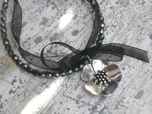 Náramek "Gray lady"... + náušnice gratis — foto 2