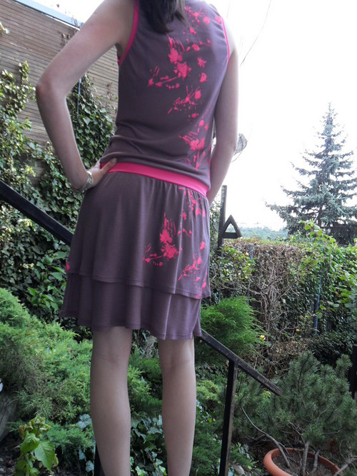 Šaty — foto 3