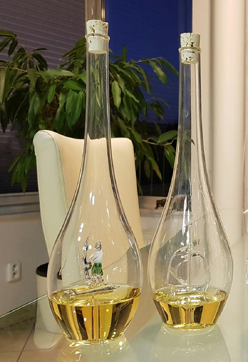 Karafa Se Serfařem 0,5 l — foto 2