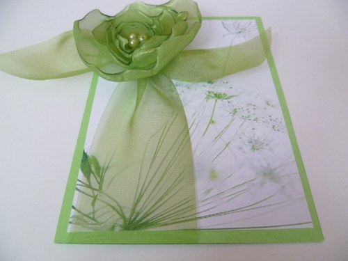 Zelené přáníčko s textilní růží A6... — foto 2
