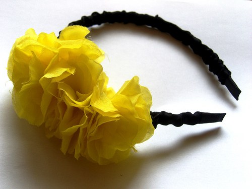 Čelenka se žlutou — foto 3