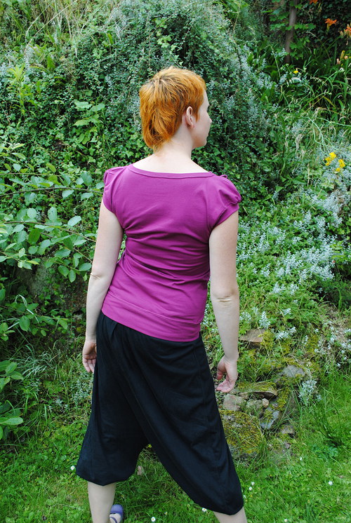 Lila triko ve velikosti S-M — foto 2