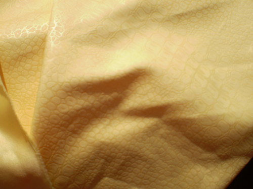 Zbytek látky s hadím vzorem 39x16cm — foto 2
